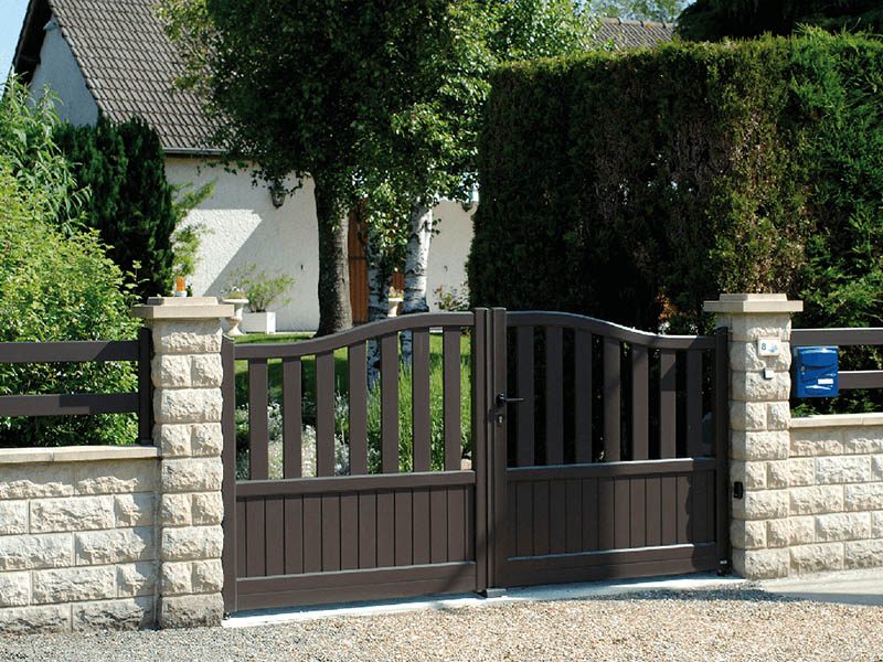 Portails de Maison à Charolles et Cluny